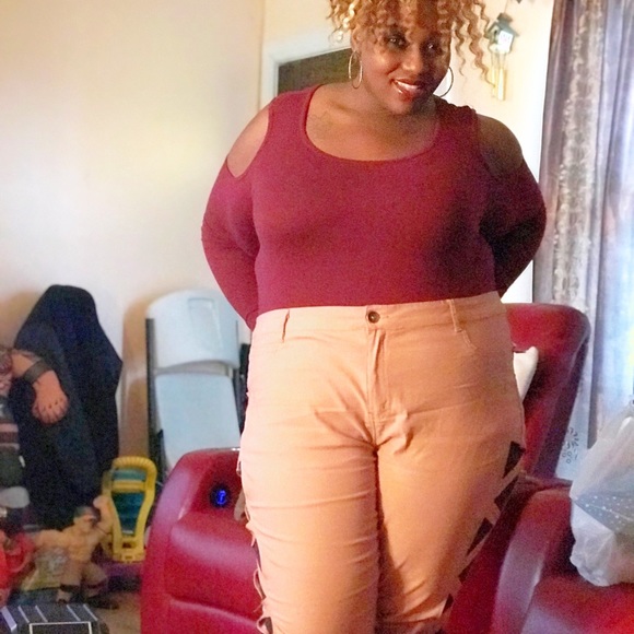 Pants - Picture 4 of 4